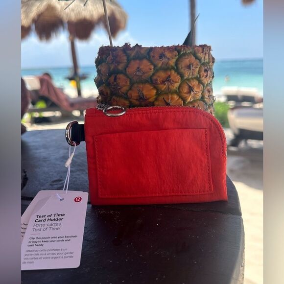 Lululemon Test of Time Card Holder Autumn Red NWT UNISEX Id holder - Picture 2 of 9